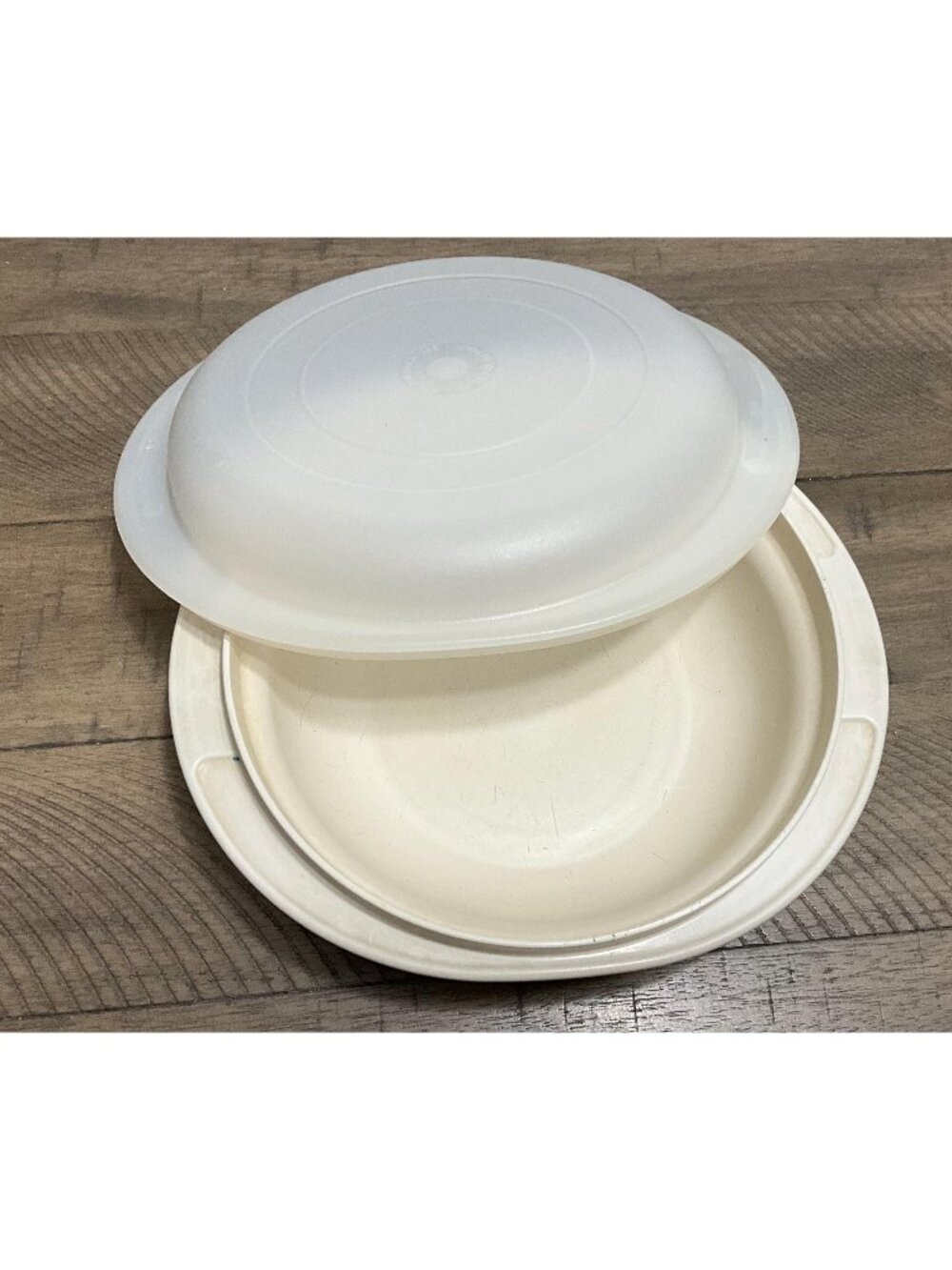 Vintage Tupperware Ultra 21 Ovenware Set 1 Qt Casserole With   Cover 1722 1726